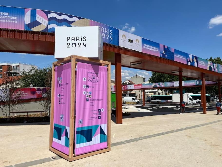 La Maison Rayofam, A 30 Min De Paris, A 5 Min Du Stade De France Saint-Denis  Bagian luar foto